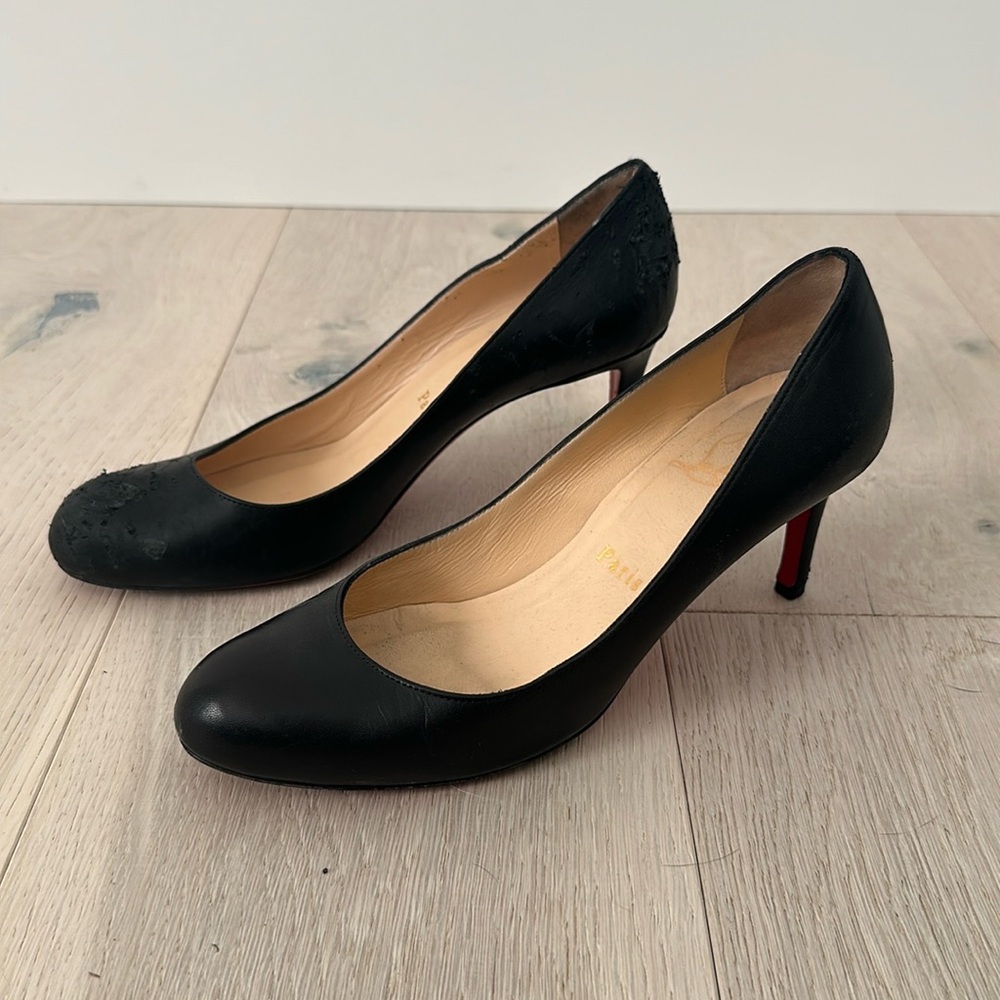 Christian Louboutin 85mm black round toe heel 38.5 - flawed see photos